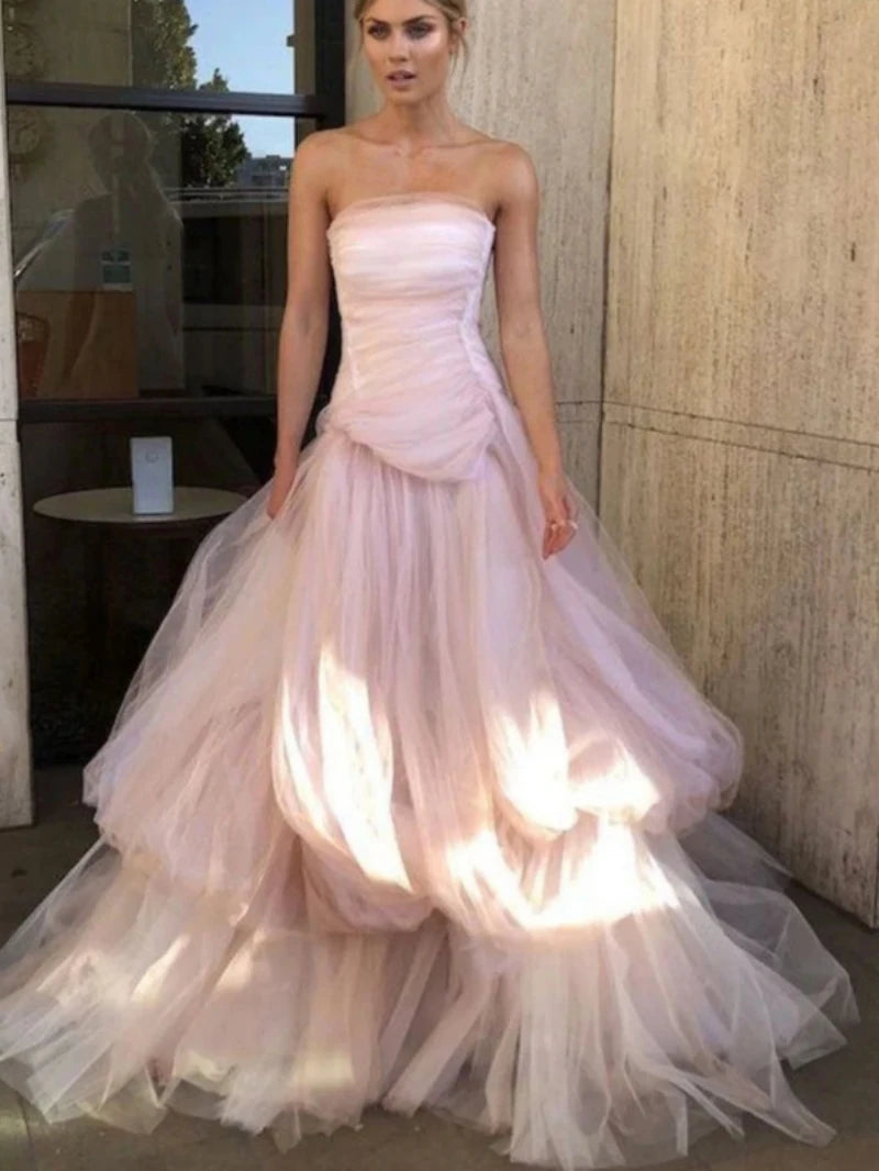 Graceful Tulle Tiered Evening Gown