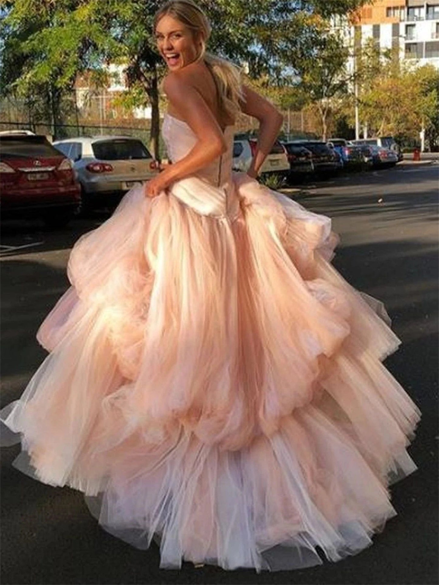Graceful Tulle Tiered Evening Gown