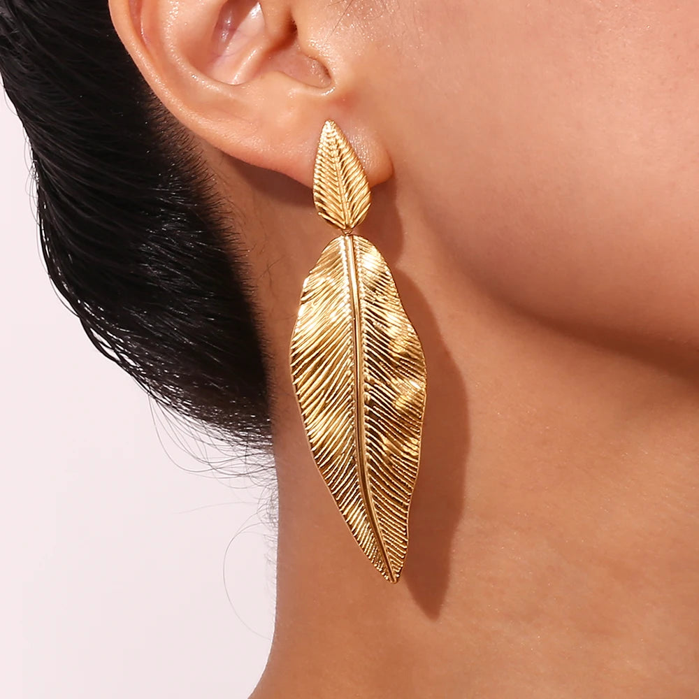 Gold Drop Leaf Earring