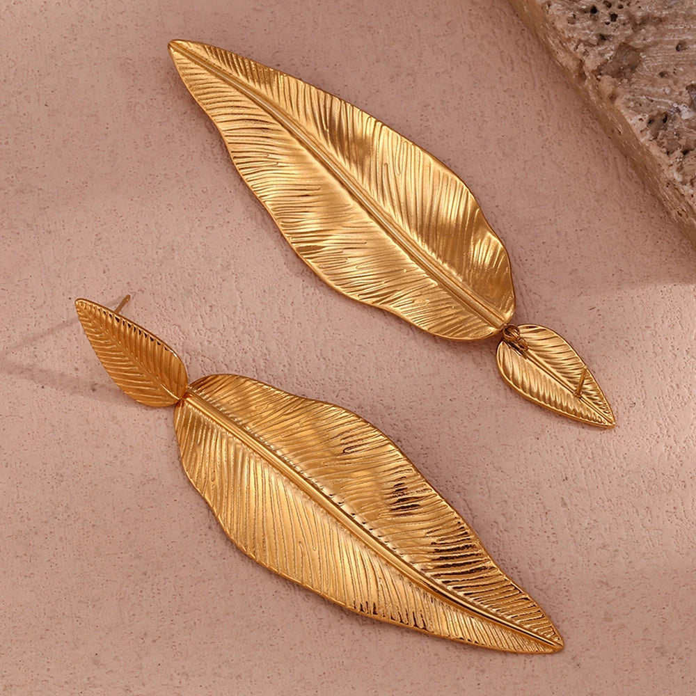 Gold Drop Leaf Earring