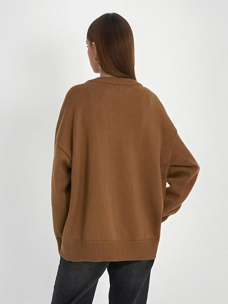 Women's Round Neck Oversized Knit Sweaters