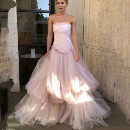 Graceful Tulle Tiered Evening Gown