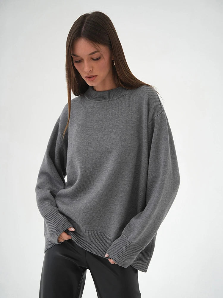 Women's Round Neck Oversized Knit Sweaters