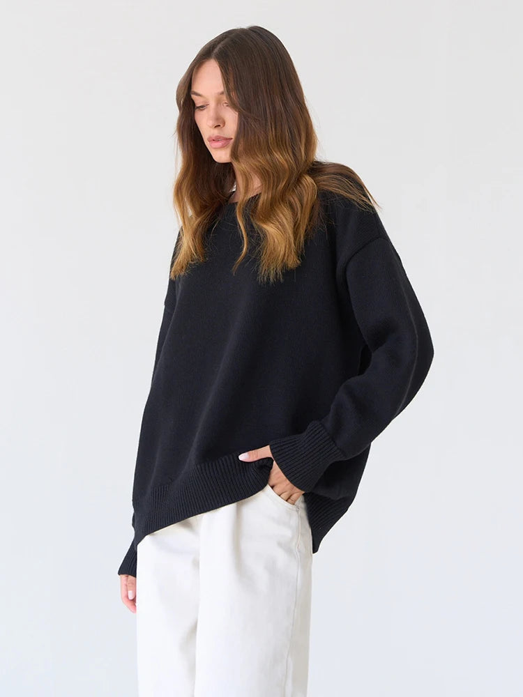 Women's Round Neck Oversized Knit Sweaters